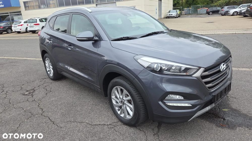 Hyundai Tucson blue 1.6 GDi 2WD Passion - 1