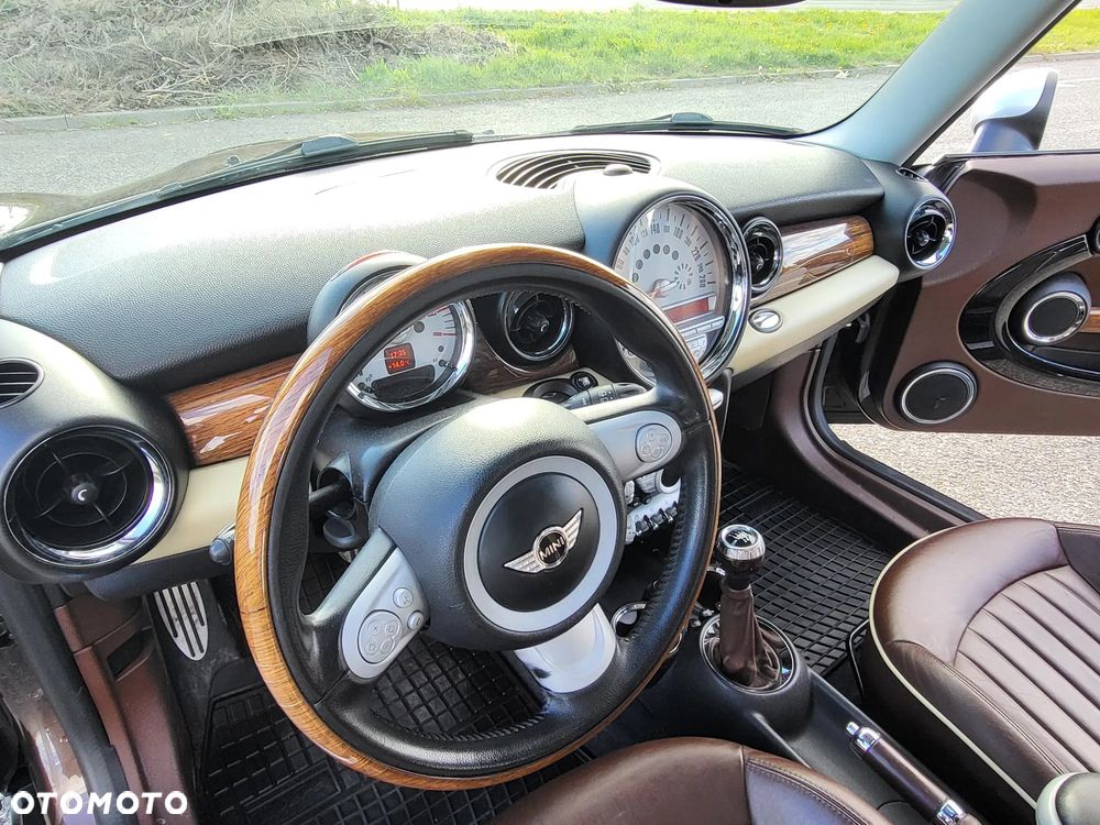 MINI Clubman - 14