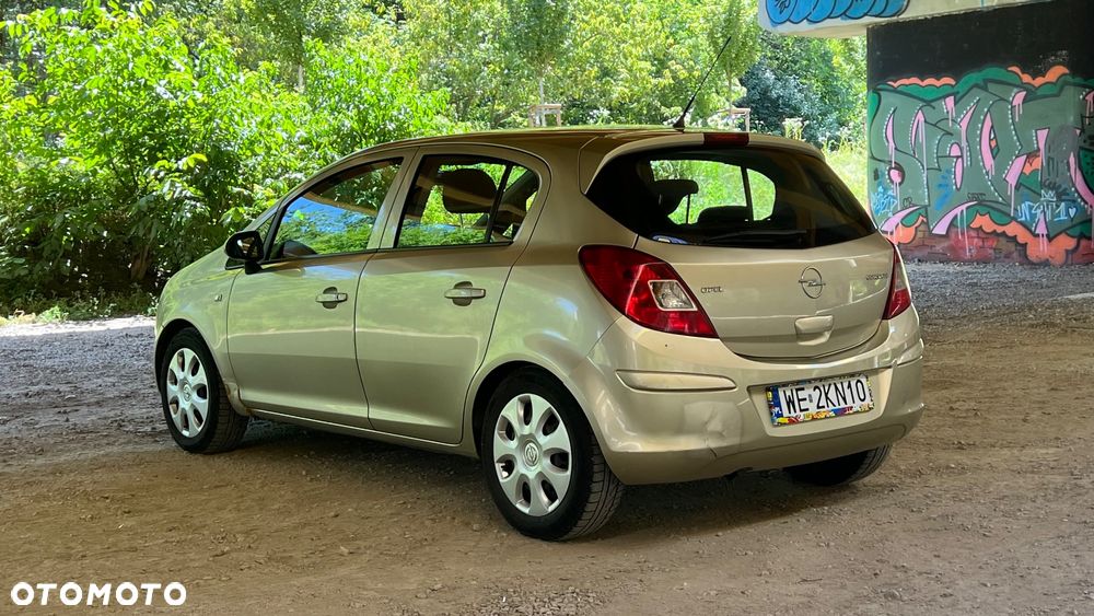 Opel Corsa 1.4 16V Enjoy - 4