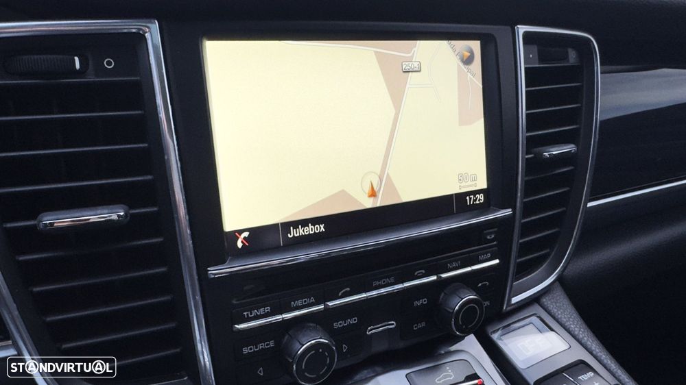 Porsche Panamera Edition - 21