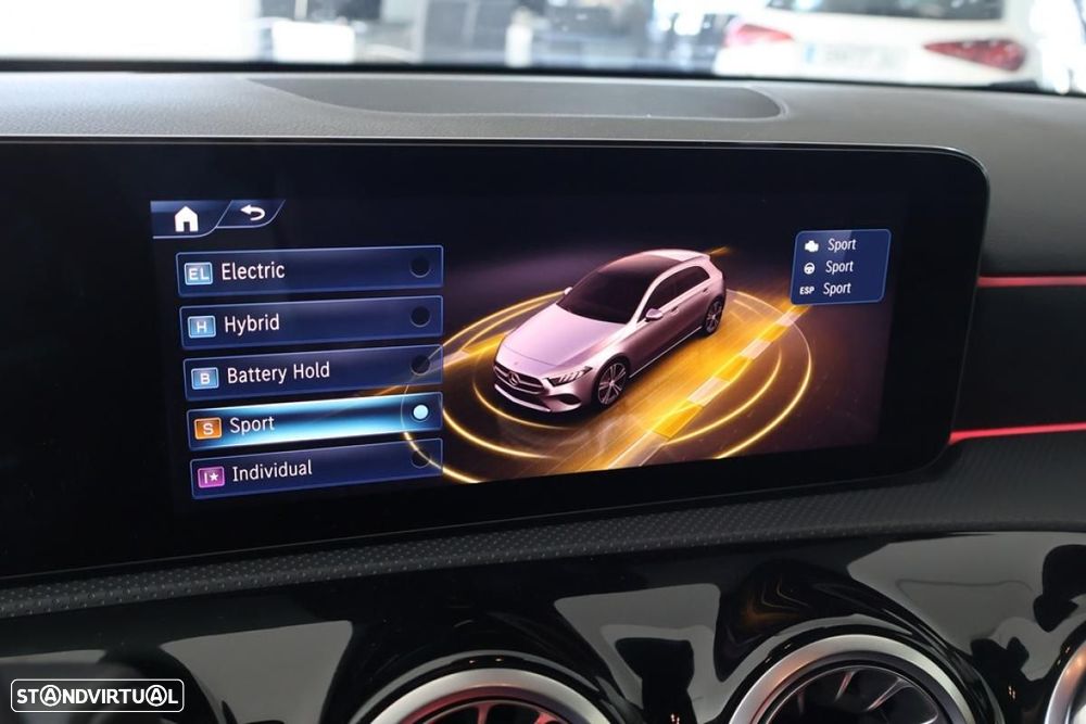 Mercedes-Benz A 250 e 8G-DCT AMG Line Advanced Plus - 34