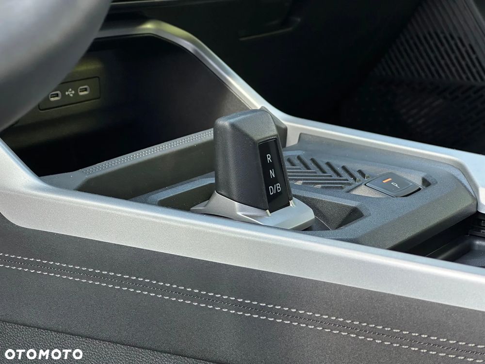 Dacia Bigster 1.8 Full Hybrid 155 Journey MMT - 11