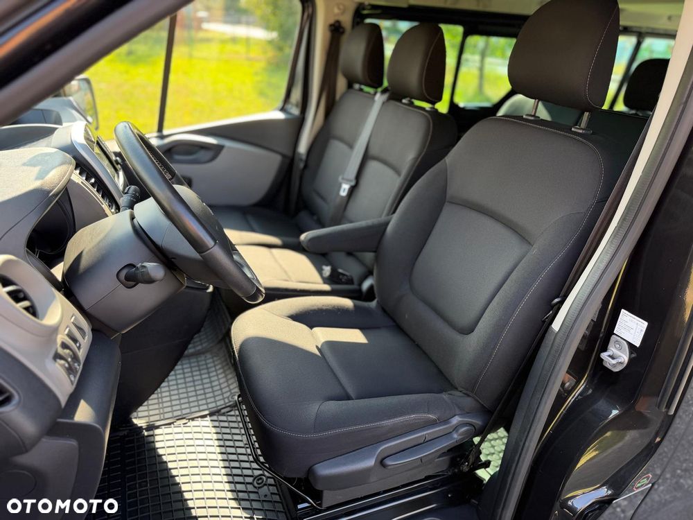 Renault Trafic - 10