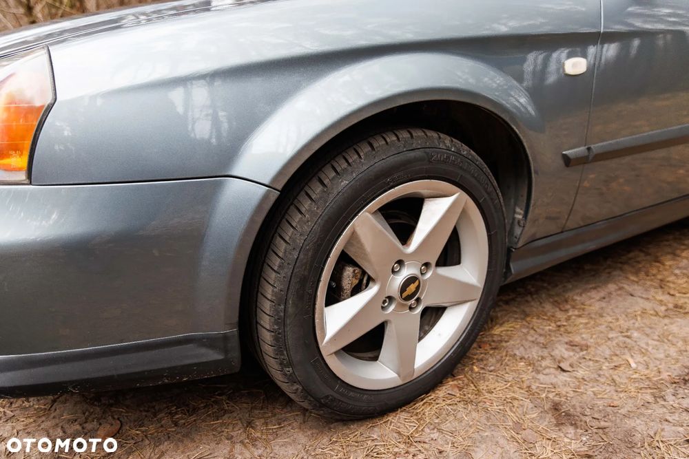 Chevrolet Evanda 2.0 16V CDX / Platinum - 4