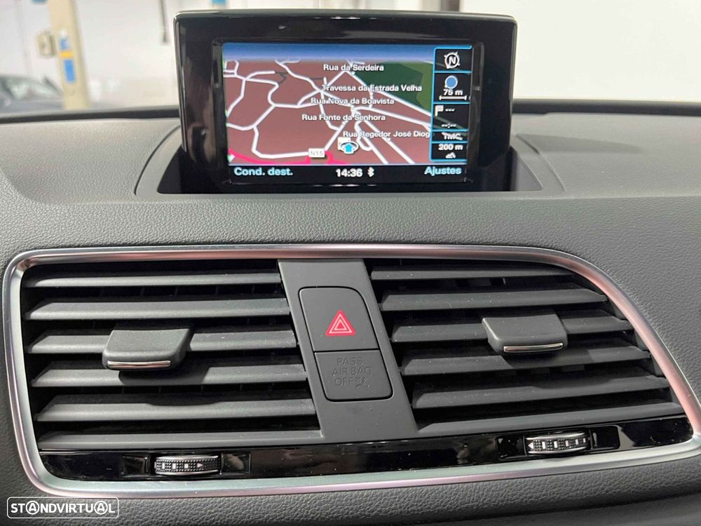 Audi Q3 2.0 TDI Design - 10