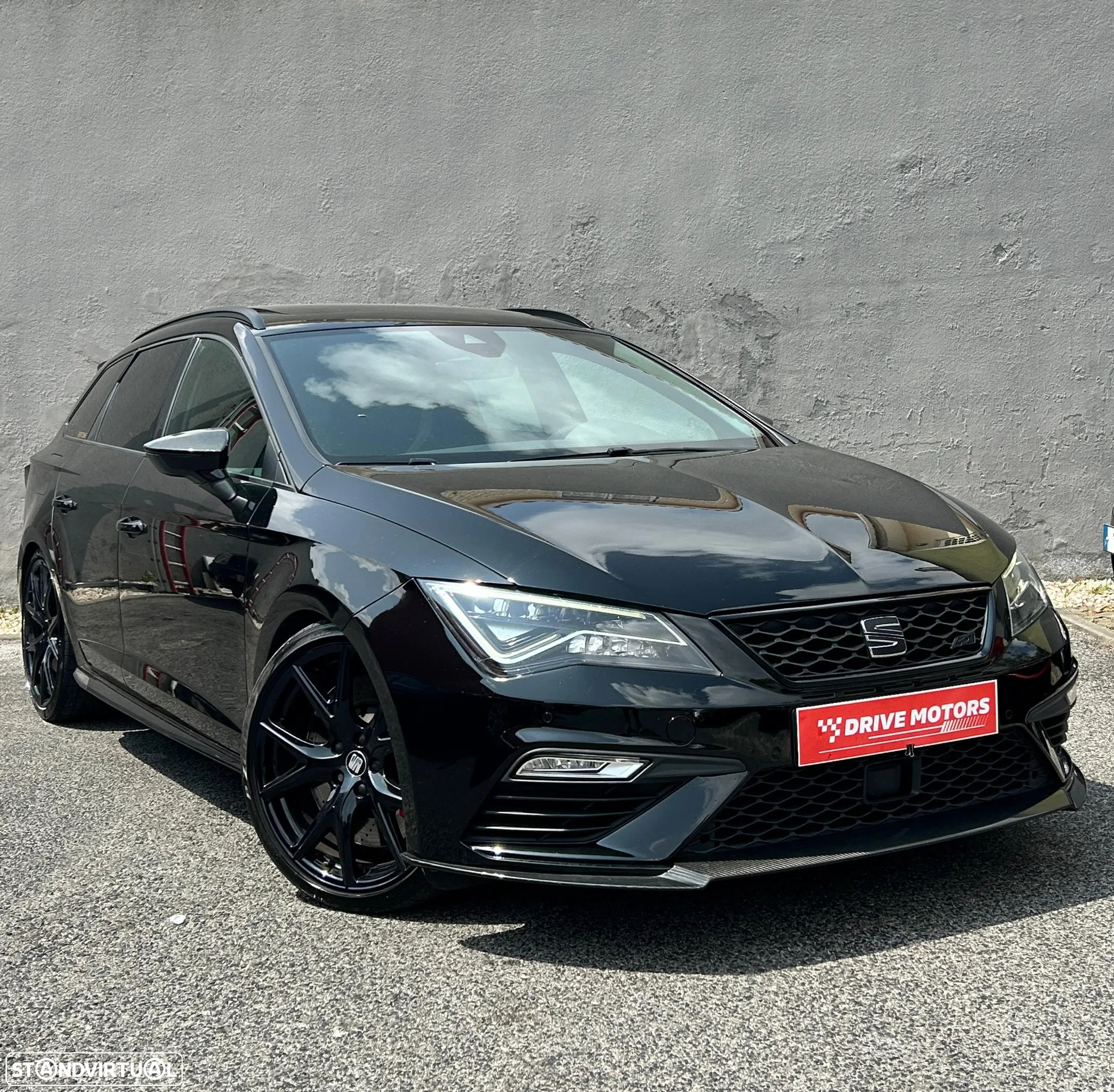 SEAT Leon ST 2.0 TSI S&S 4Drive DSG Cupra 300 Edition Carbon - 11