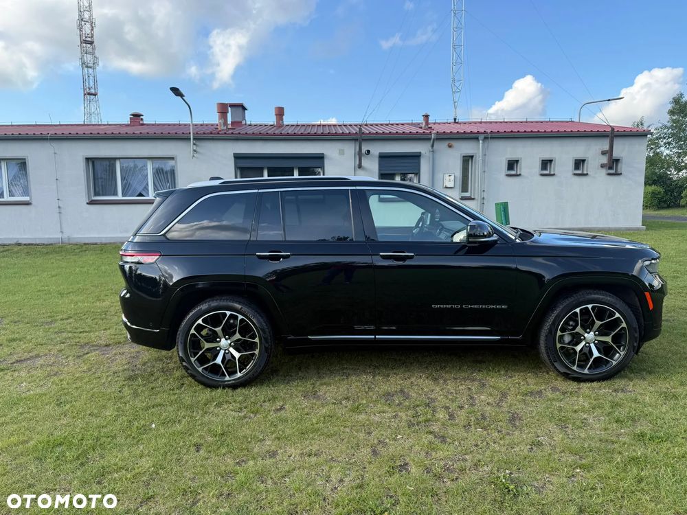 Jeep Grand Cherokee - 4