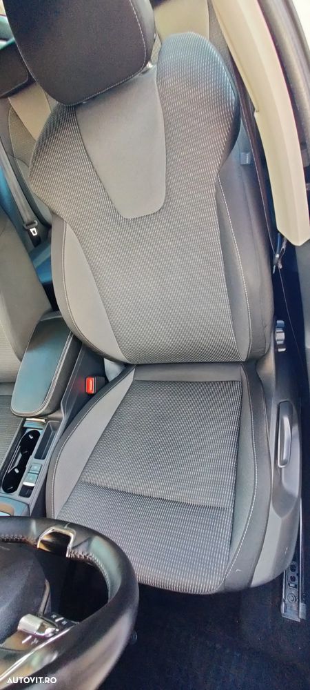 Skoda Octavia 2.0 TDI DSG Ambition - 15