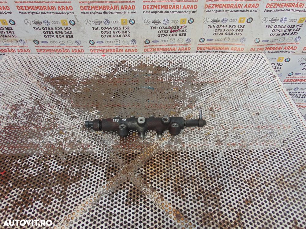 Rampa injectoare Mazda 5 2.0 rf7j mazda 6 mazda 3 2.0 rf7j - 1