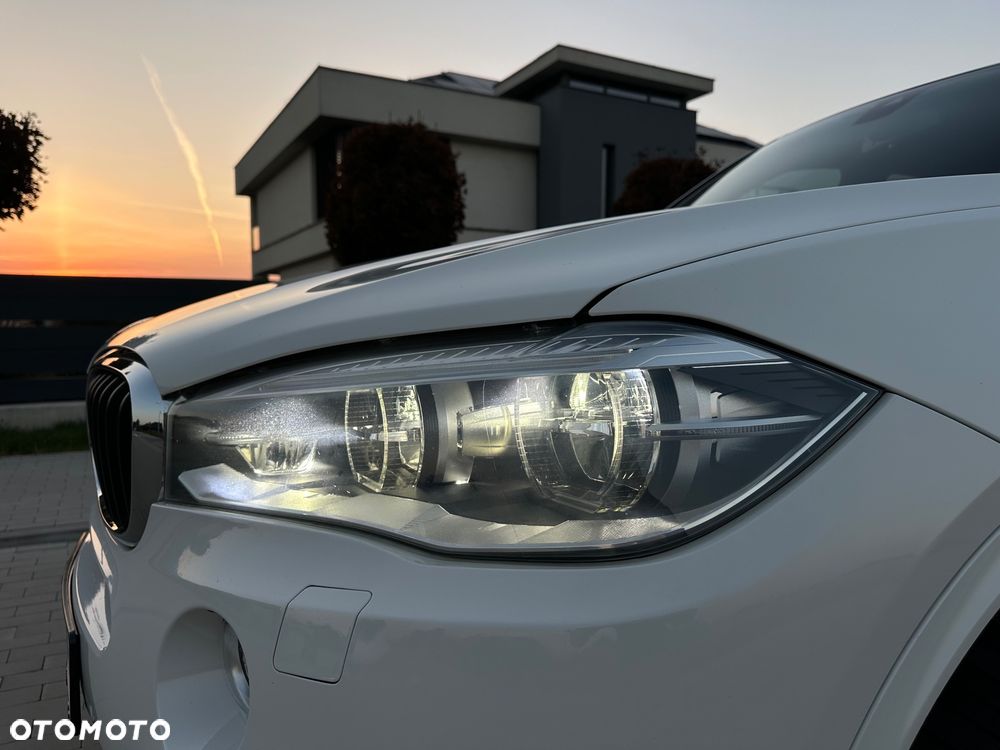BMW X5 xDrive30d Sport-Aut - 28