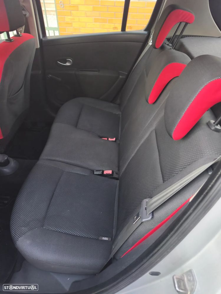 Renault Clio 1.2 16V Rip Curl - 5