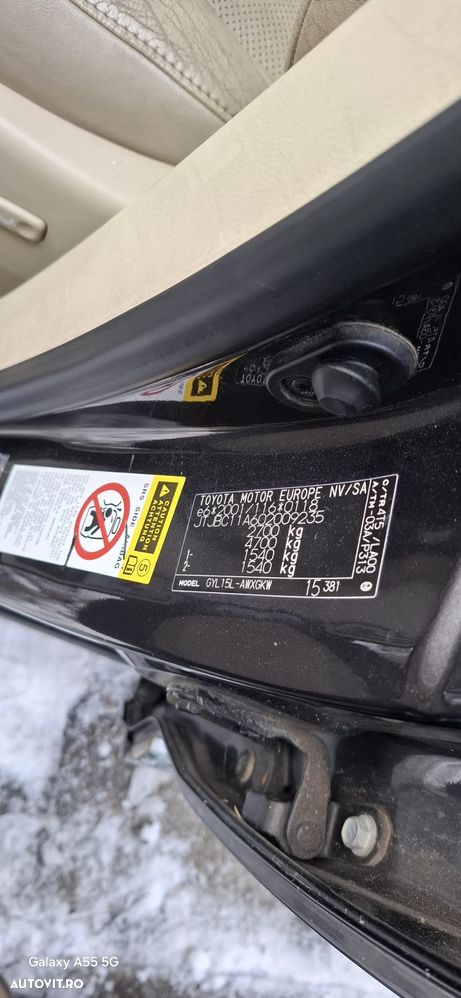 Dezmembrez Lexus RX450H - 2