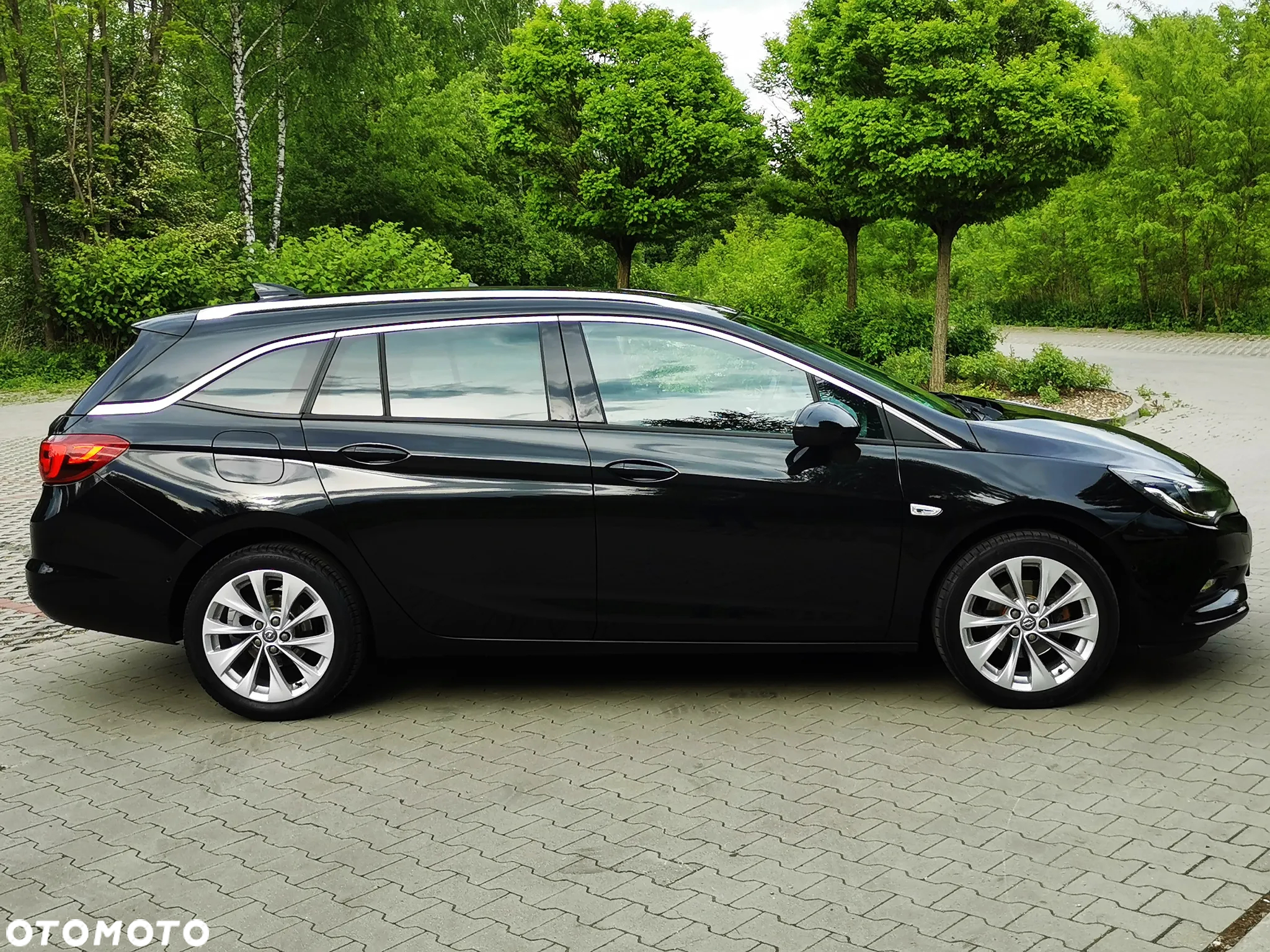 Opel Astra 1.4 Turbo Sports Tourer Innovation - 11