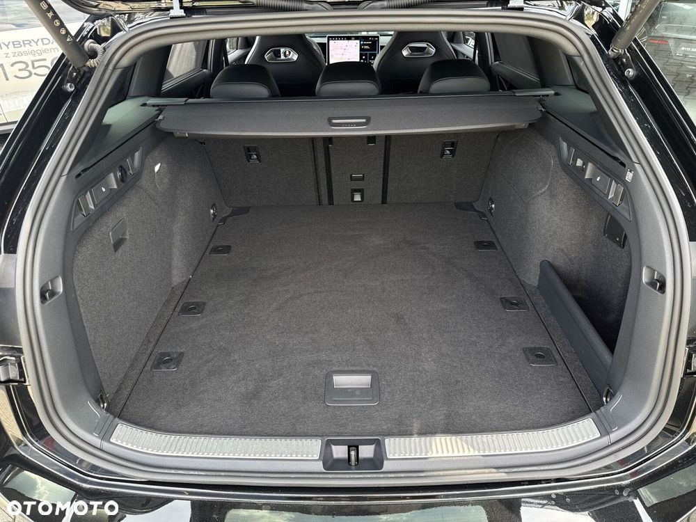 Volkswagen Passat Variant 2.0 TDI SCR 4Mot R-Line DSG - 34