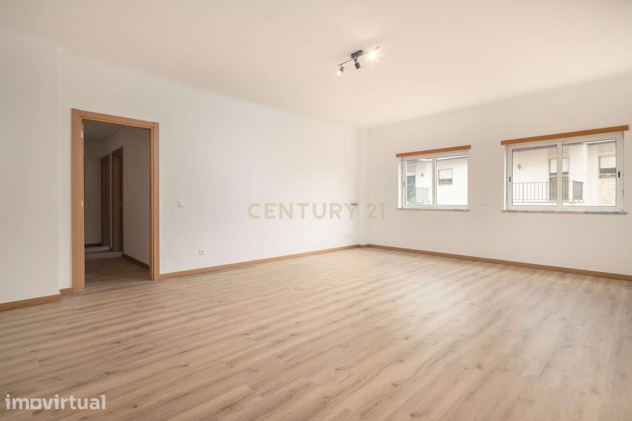Apartamento T3 com Suite em Localização Central - 336.000€ - Grande imagem: 4/19