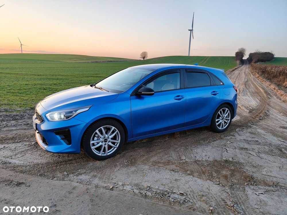 Kia Ceed 1.0 T-GDI ISG Platinum Edition - 17