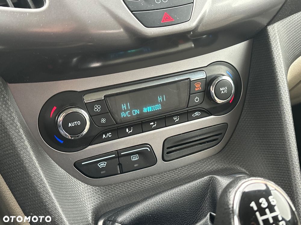 Ford Tourneo Connect 1.6 TDCi Trend - 30