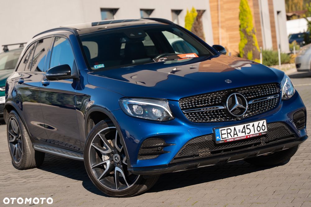 Mercedes-Benz GLC - 4
