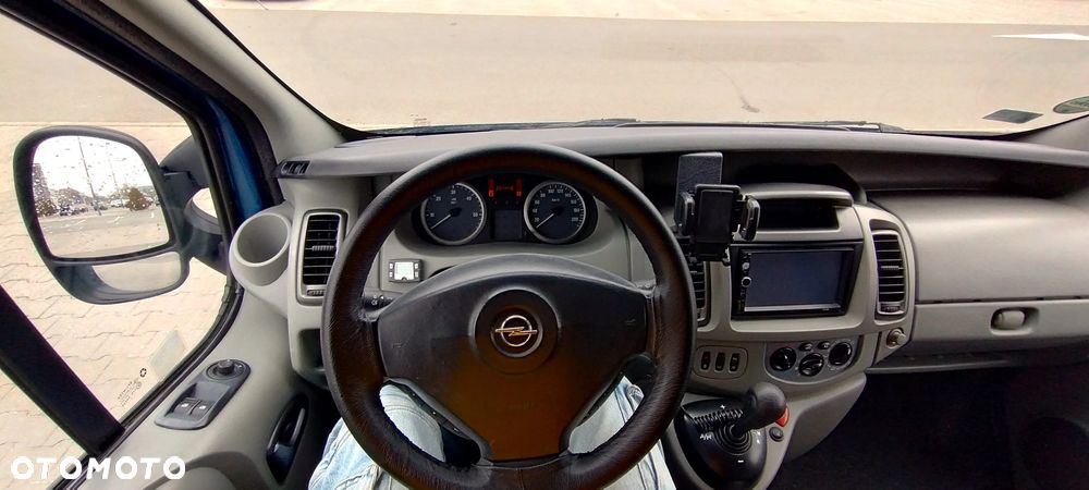Opel Vivaro - 7