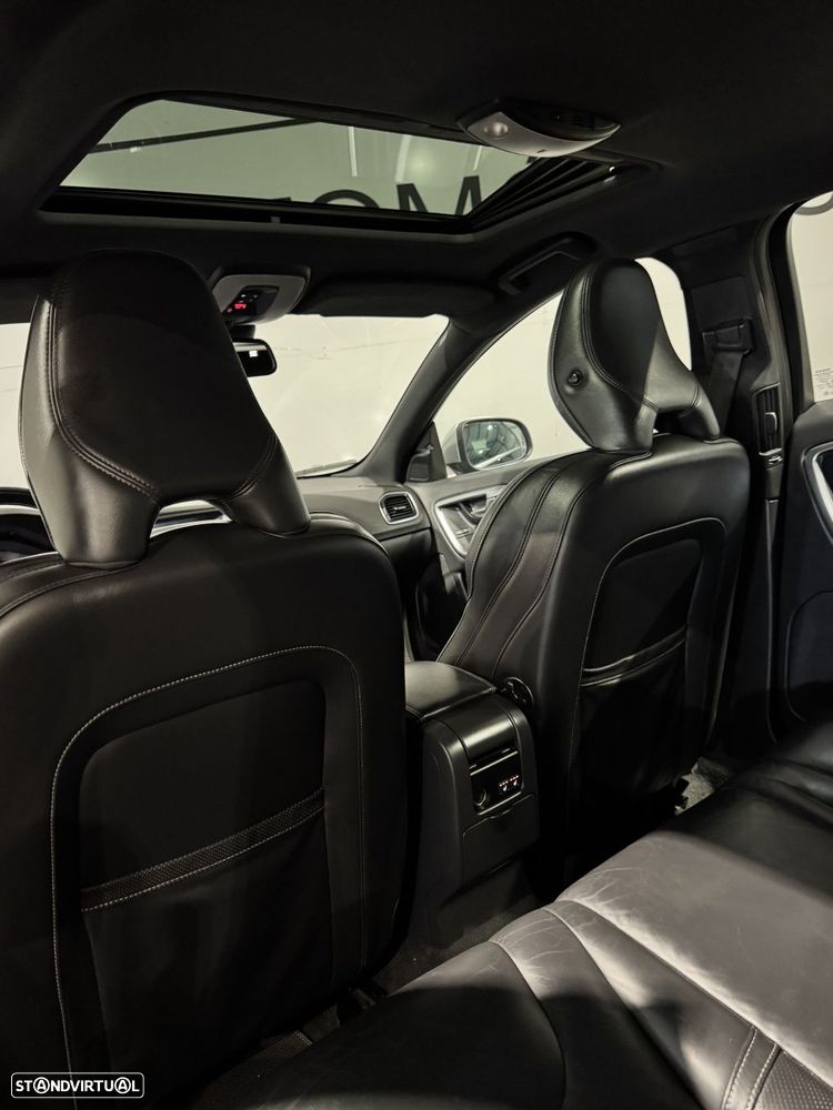 Volvo V60 - 46