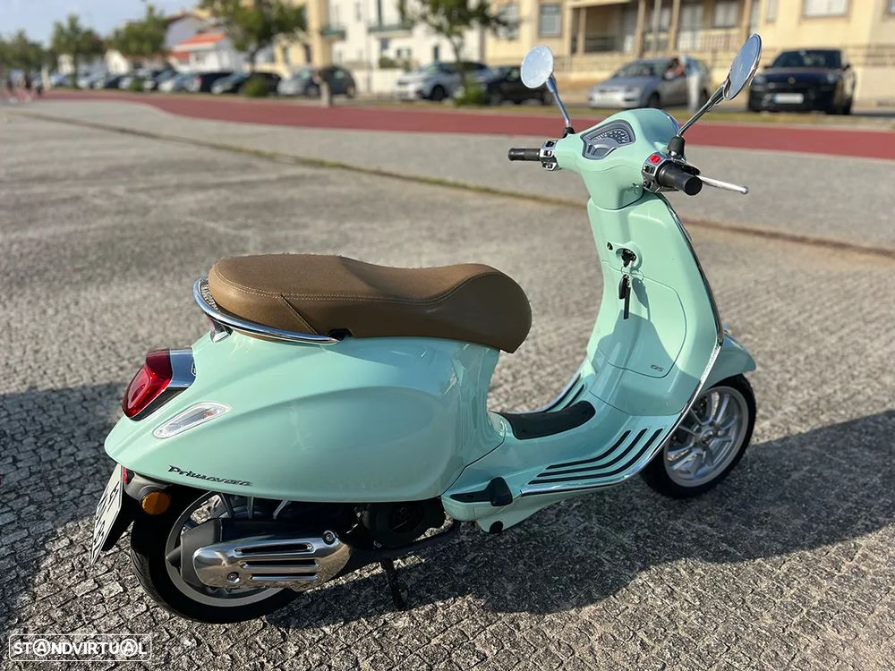Piaggio Vespa Primavera - 2