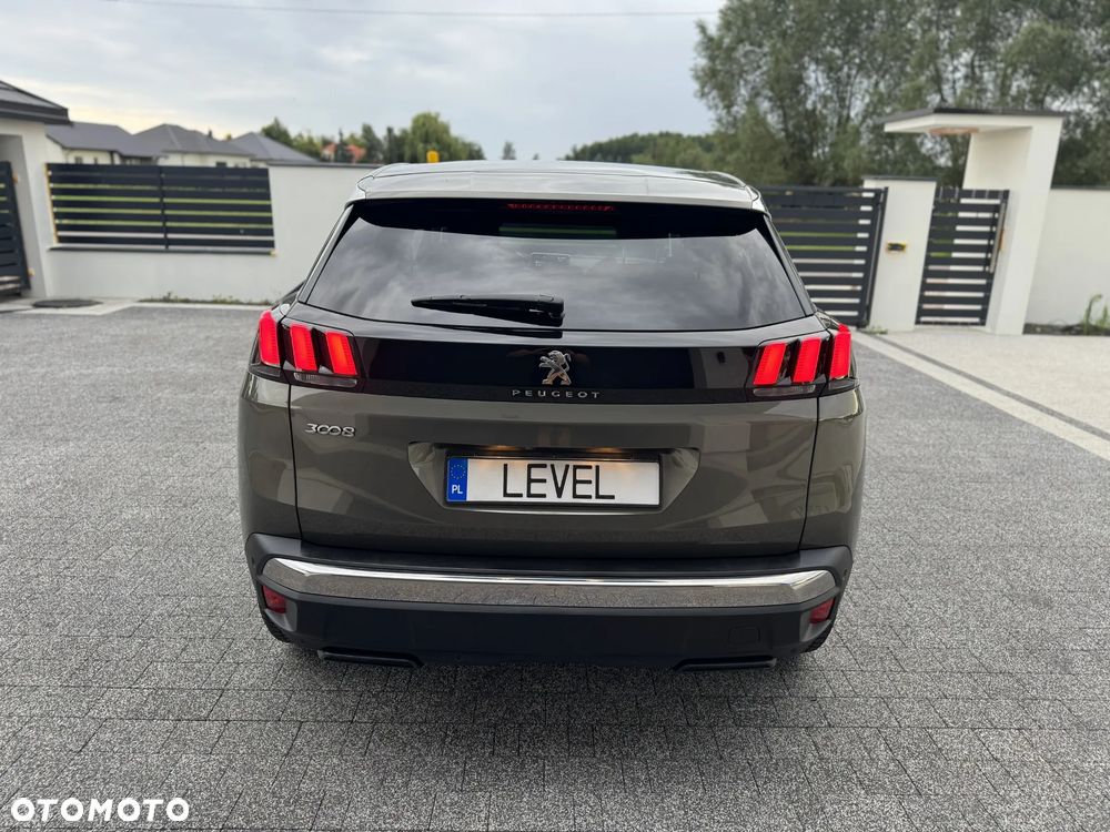 Peugeot 3008 BlueHDi 130 Stop & Start EAT8 Allure - 15