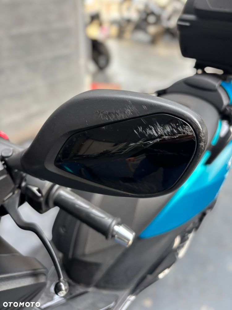 Peugeot Metropolis - 27