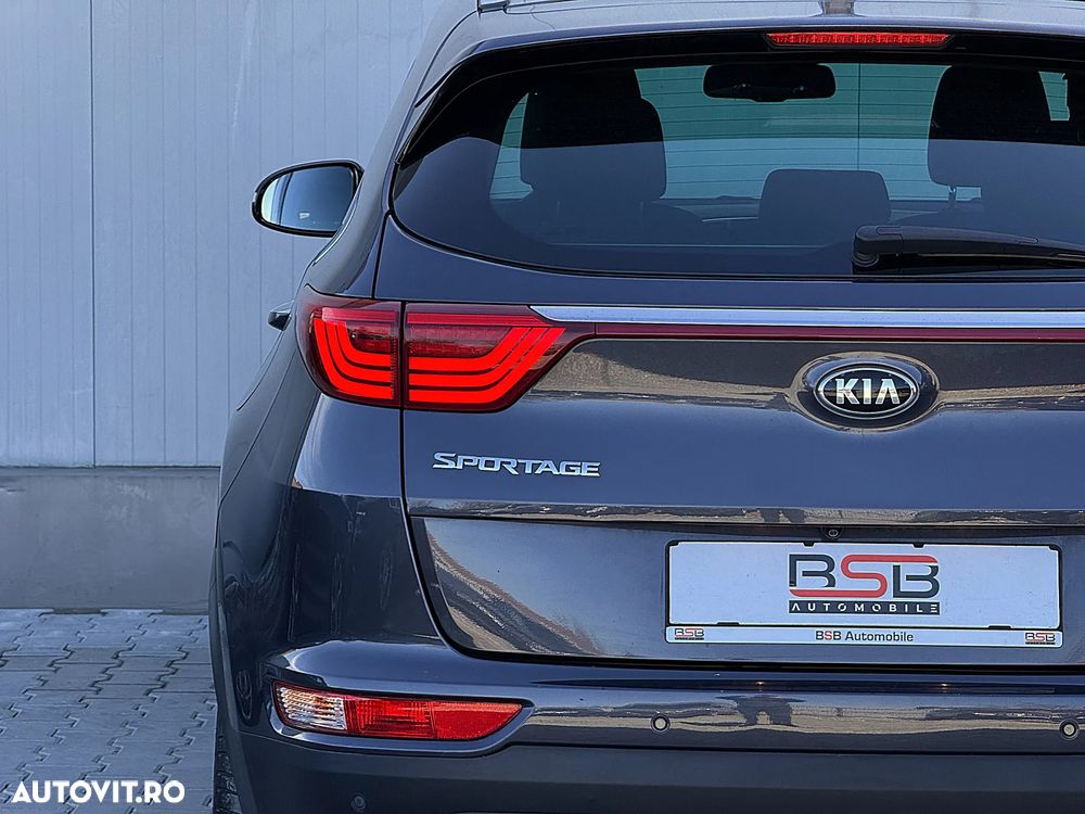 Kia Sportage 2.0 DSL 6AT 4x4 Style - 30