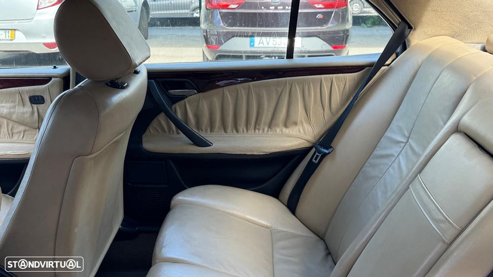 Mercedes-Benz E 220 - 9