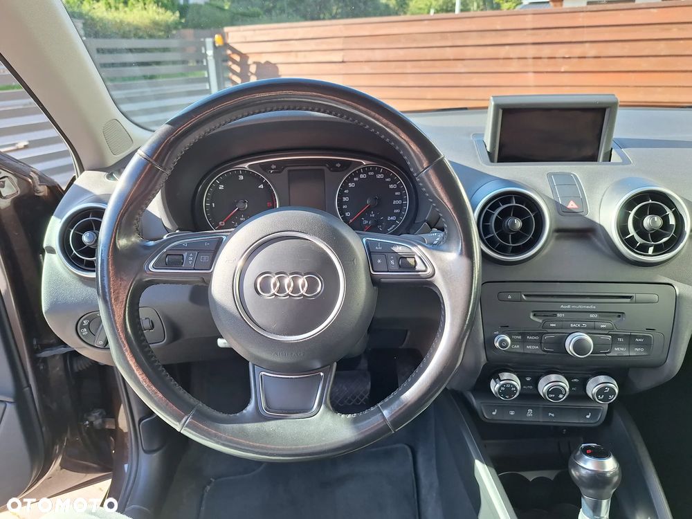 Audi A1 Sportback 1.6 TDI Ambition S tronic - 15