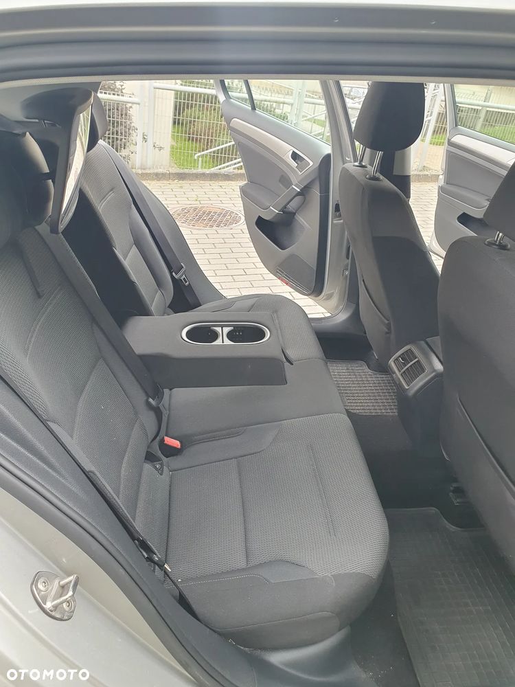 Volkswagen Golf 1.2 TSI BMT Comfortline - 20