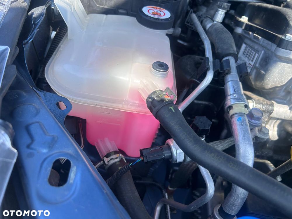 Toyota Corolla 1.8 Hybrid Comfort - 8