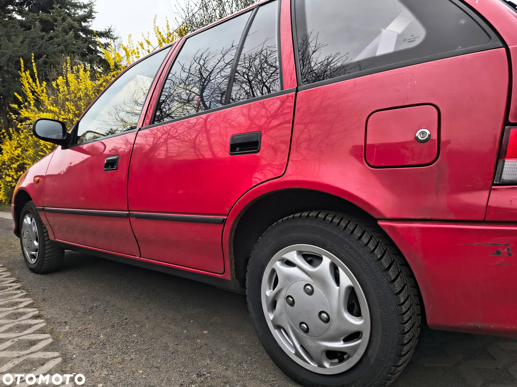 Suzuki Swift 1.3 GLX - 10