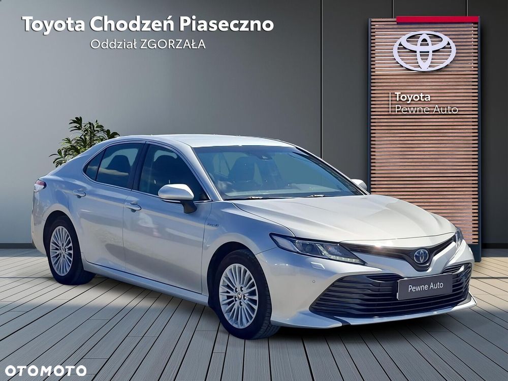 Toyota Camry 2.5 Hybrid Comfort CVT - 8