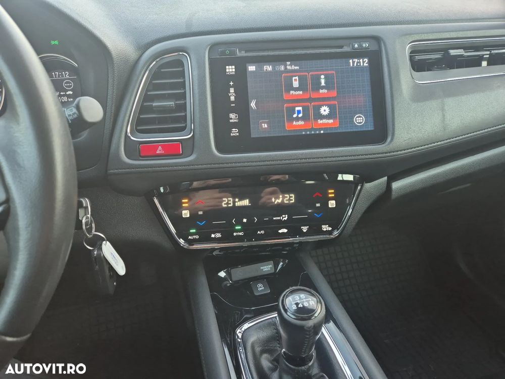 Honda HR-V 1.6 i-DTEC M/T Elegance - 13