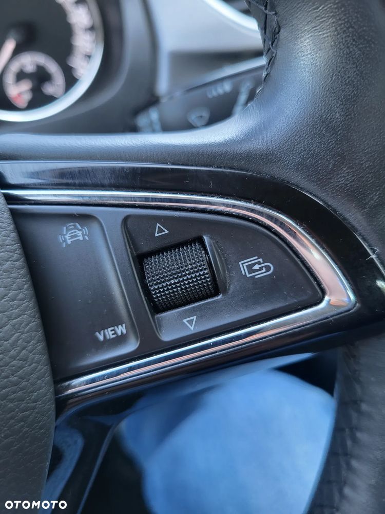 Skoda RAPID 1.0 TSI Style - 19