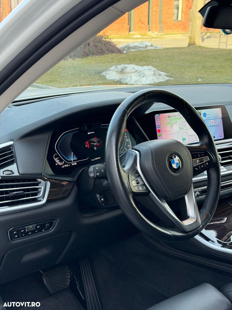 BMW X5 xDrive45e - 11