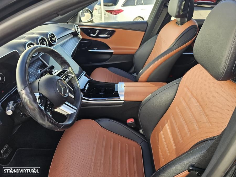 Mercedes-Benz C 300 e AMG Line - 26