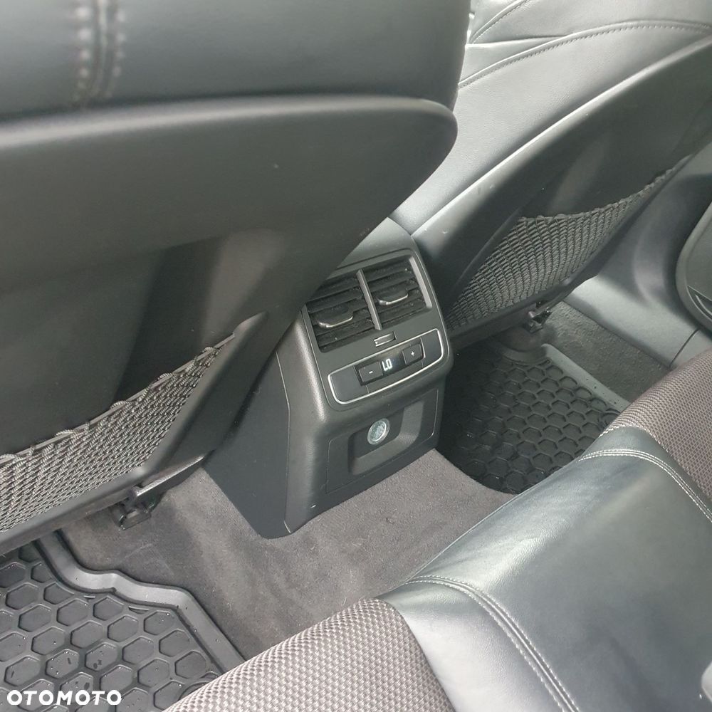 Audi A5 Limousine - 10