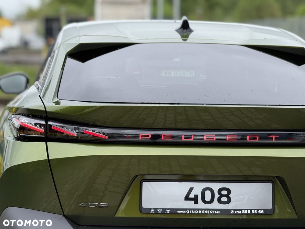 Peugeot 408 - 11