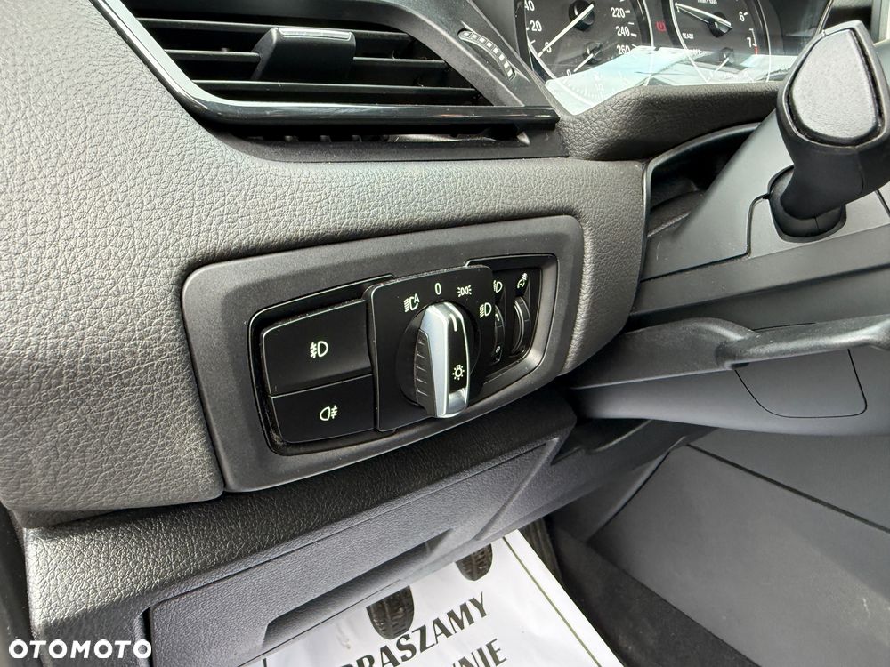 BMW Seria 2 216i Advantage - 17