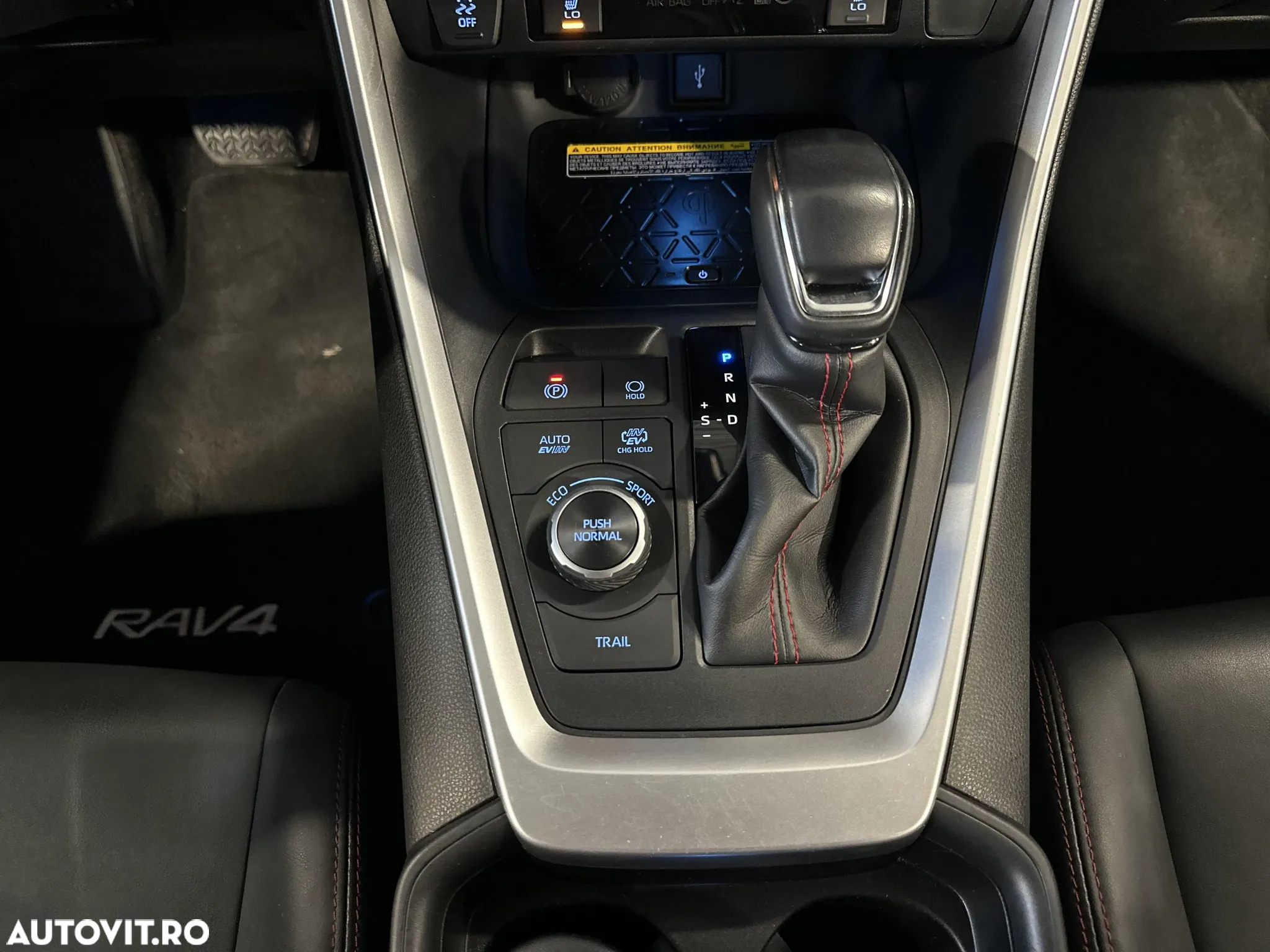 Toyota RAV4 Plug-in-Hybrid - 18