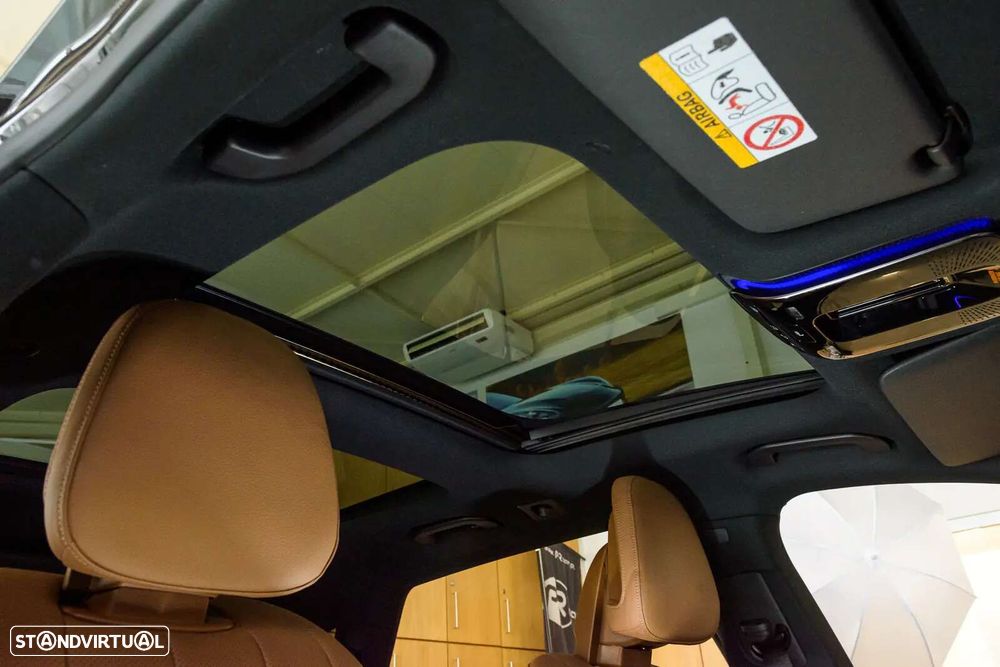 Mercedes-Benz E 300 - 37