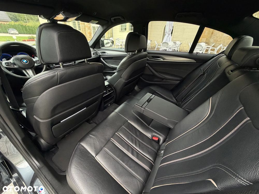 BMW Seria 5 520d M Sport sport - 21