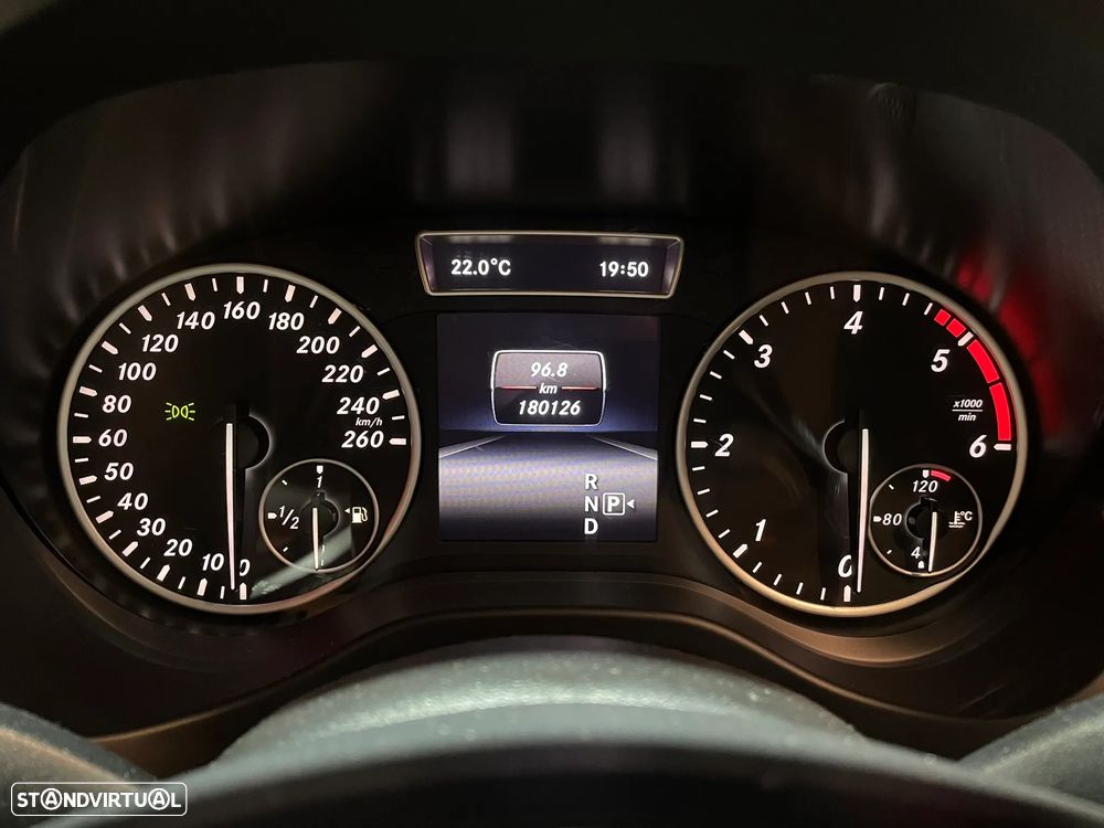 Mercedes-Benz A 180 CDI 7G DCT - 12