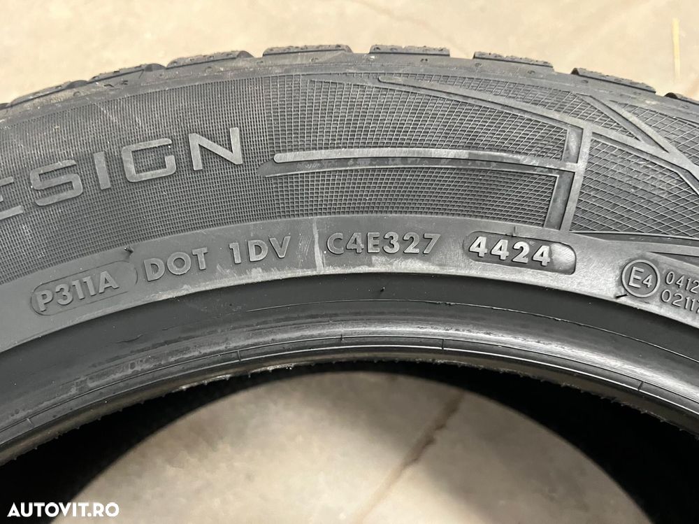Vând 4 anvelope 285/45/20 vredestein de iarnă noi - 4