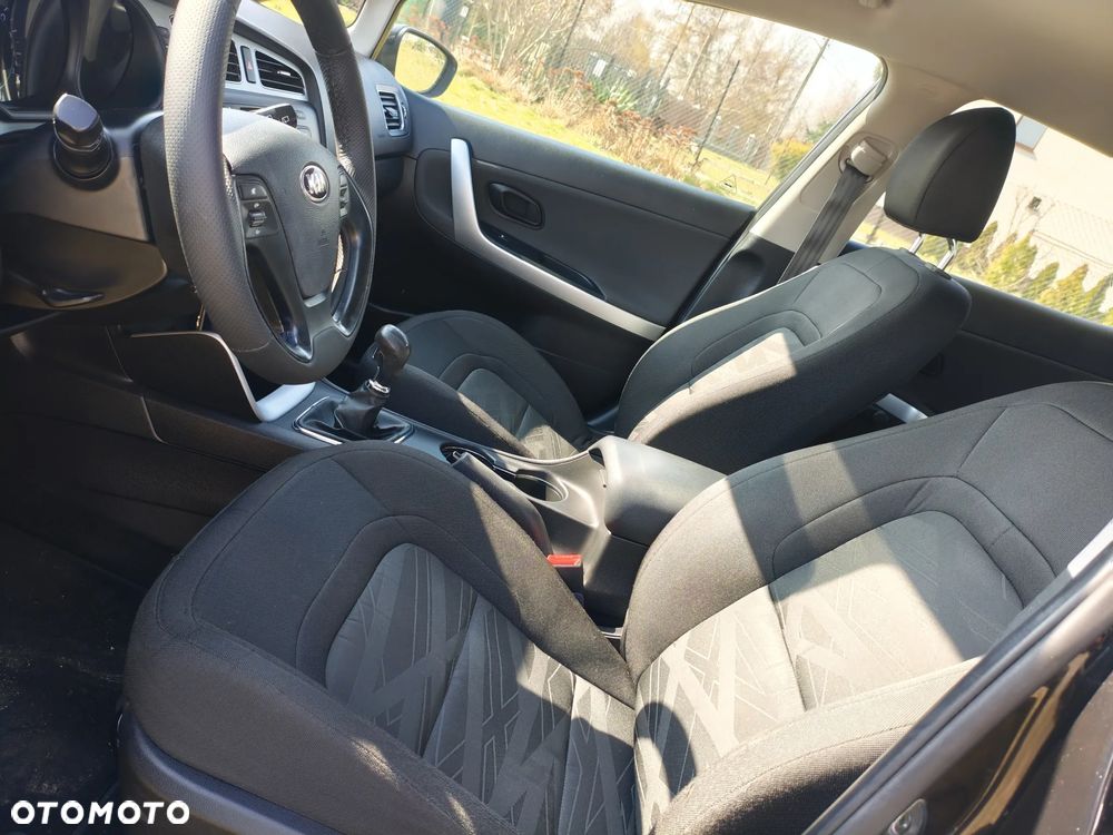 Kia Ceed 1.4 CVVT Attract - 19