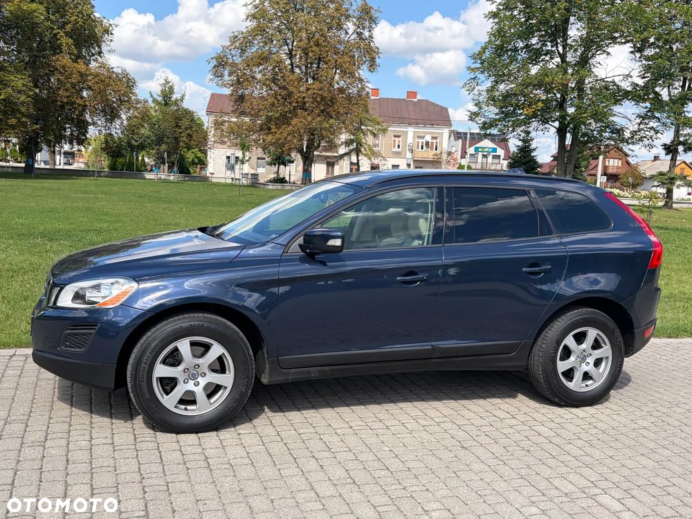 Volvo XC 60 T5 Powershift Momentum - 25