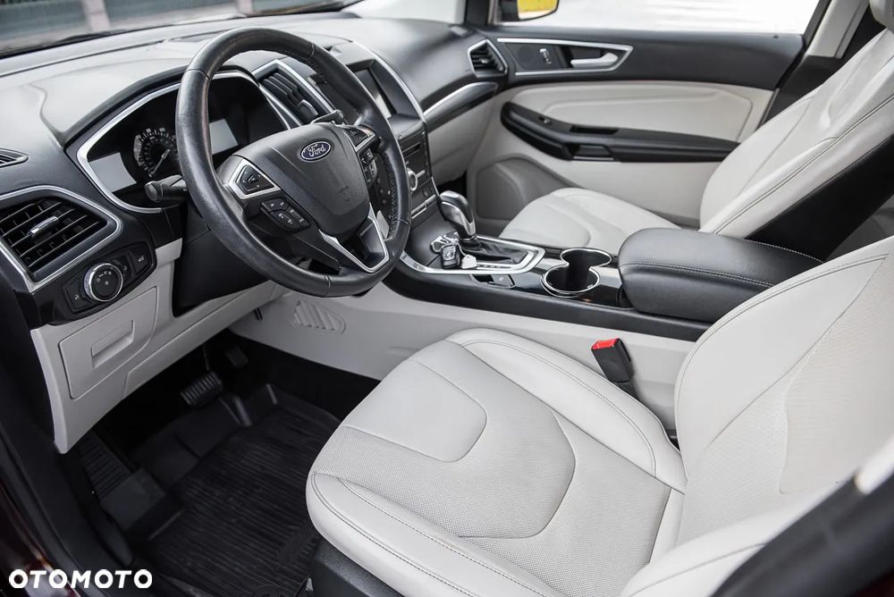 Ford Edge - 5