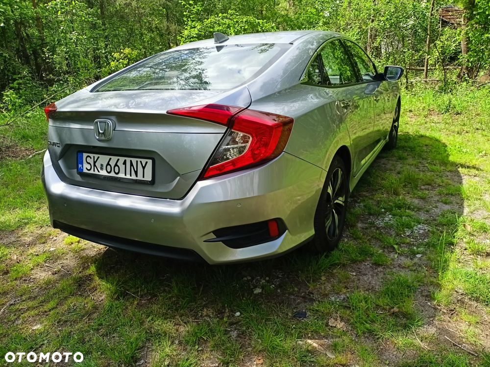 Honda Civic 1.5 T Elegance CVT - 10